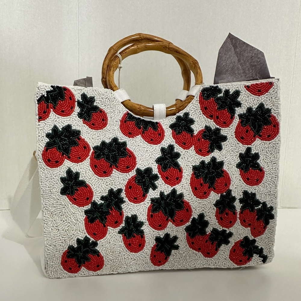 NWT Sol + Mer Strawberry Beaded Viral Purse Handbag w Bamboo Handles White Strap - Picture 8 of 15